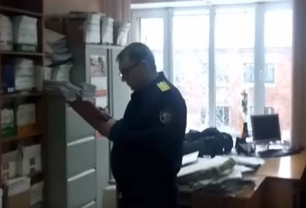 Видеозапись с места происшествия в суде Новокузнецка появилось в Сети