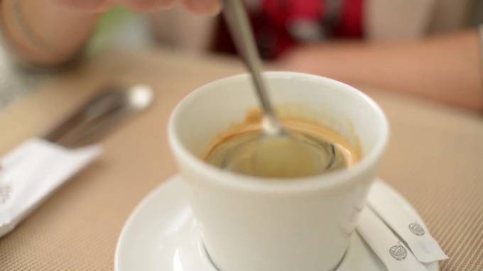 Американские ученые доказали эффективность кофеина для похудения