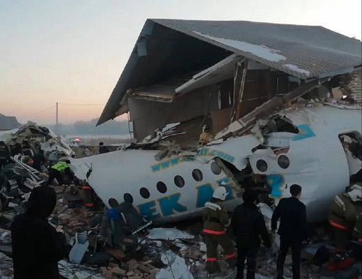 В Казахстане дом, в который врезался самолет, был построен незаконно