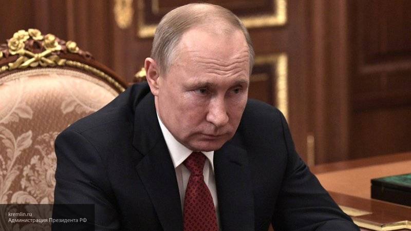 Путин начал встречу рабочей группы по внесению изменений в Конституцию РФ