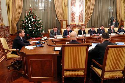 В Госдуме назвали хорошо работавших министров правительства Медведева