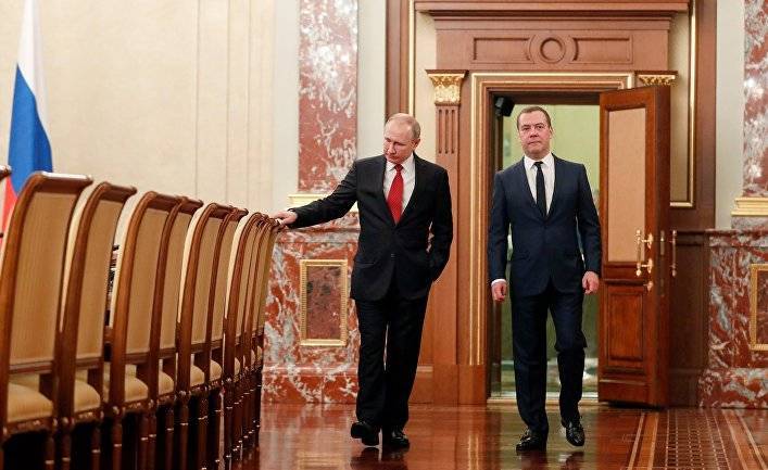 El País (Испания): Путин стремится остаться во главе государства
