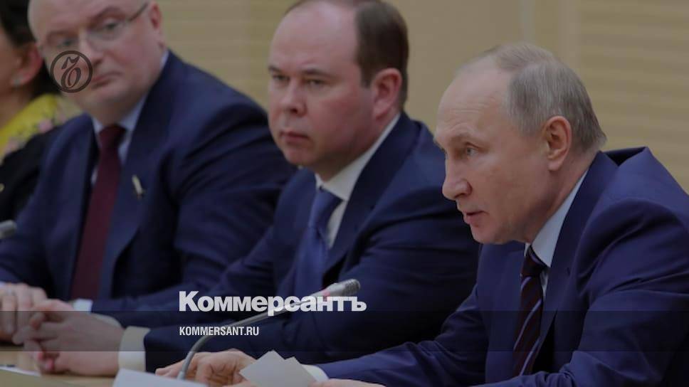 Путин не намерен менять первую и вторую главы Конституции