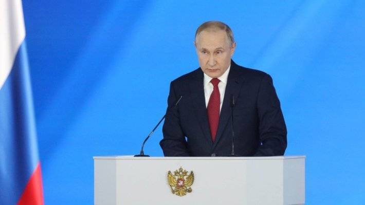 Путин заявил, что ЕСПЧ иногда принимает неправовые решения, что неприемлимо для РФ