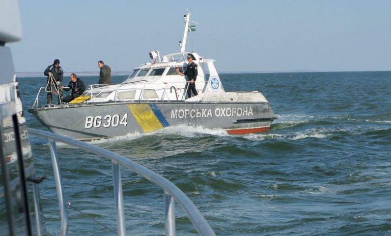 Украинские пограничники поставили на поток браконьерство в Азовском море