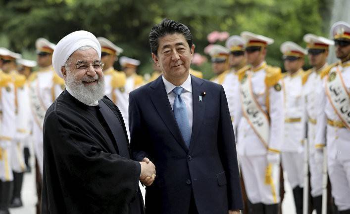 Япония: как угодить Трампу и не испортить отношения с Рухани (Sasapost)
