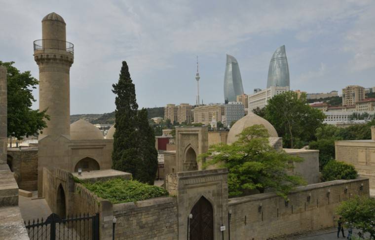 Агитация перед выборами в парламент началась в Азербайджане