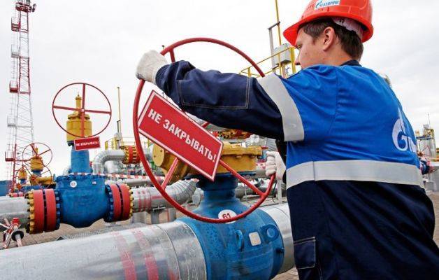 Газопровод в Польшу не нужен: Киев получит СПГ из США в виде газа из России