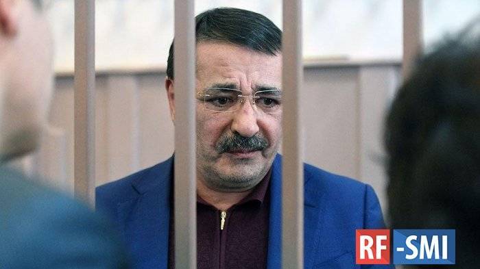 Бывший зампред правительства Дагестана получил за коррупцию 4,5 года