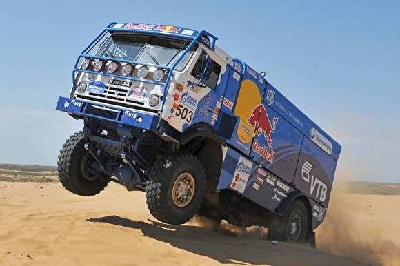 Российский гонщик Андрей Каргинов выиграл «Дакар» в зачете грузовиков
