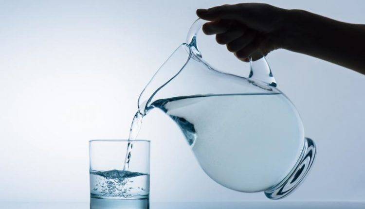 Японские врачи назвали способ сбросить вес с помощью воды