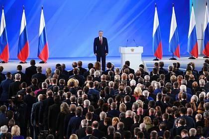 Рейтинг одобрения россиянами Путина вырос