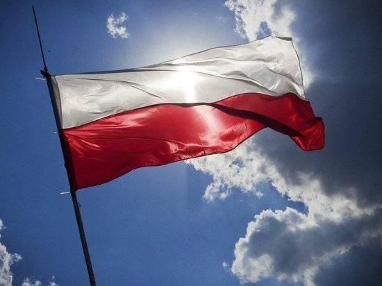 Польша отреагировала на документы РФ по освобождению Варшавы