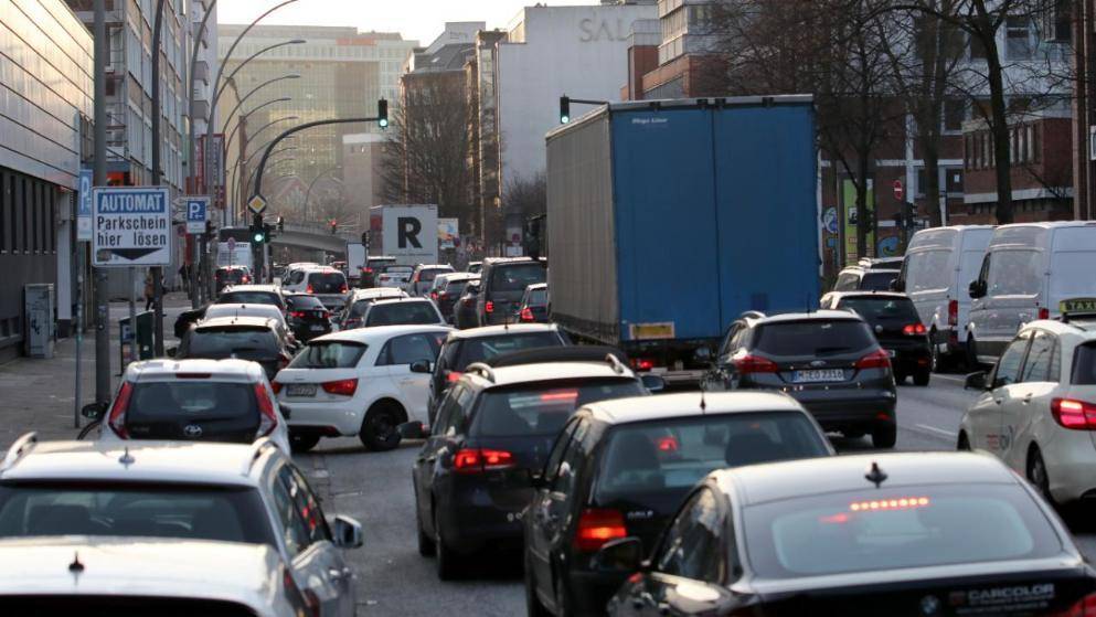 Качество воздуха не улучшается: Германии грозят новые дизельные запреты