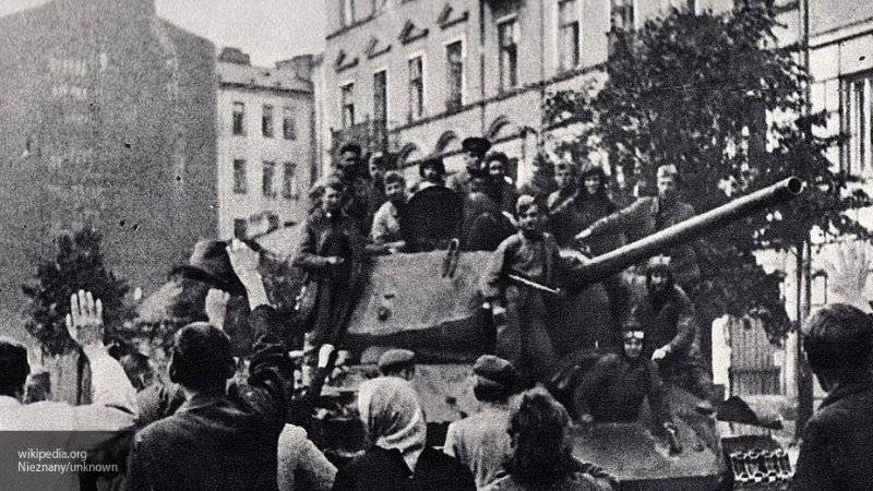 Минобороны РФ рассекретило архив об освобождении Варшавы в 1945 году