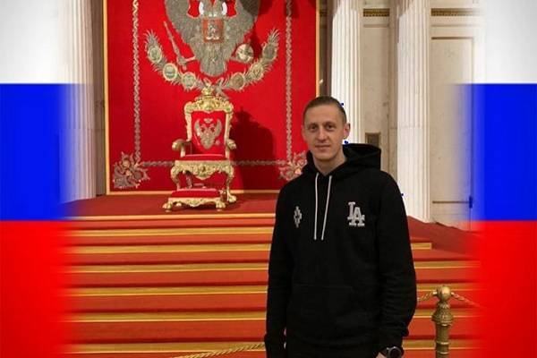 «Футбол — это политика»: украинского игрока уволили за поездку в Россию