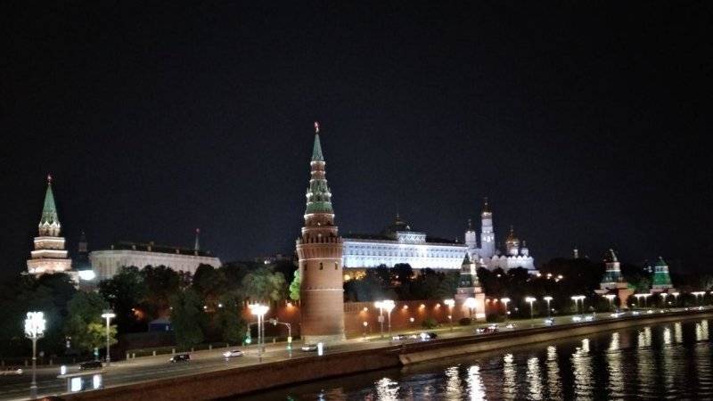 Проект амнистии к юбилею Победы изучают в администрации Кремля