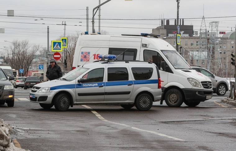 В Москве эвакуировали за сутки свыше 25 тысяч человек из-за анонимных угроз