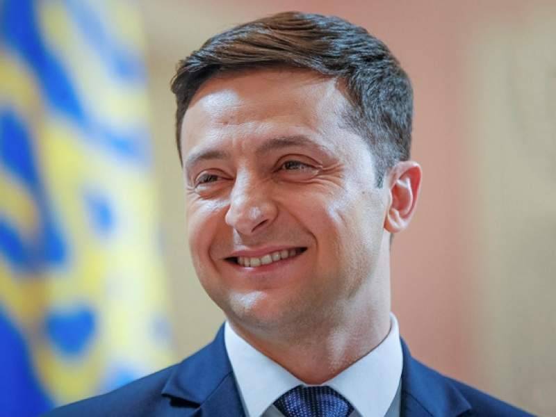 Зеленский не принял отставку премьера Украины Гончарука после скандала с прослушкой