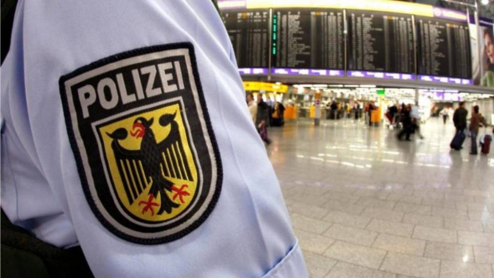 В аэропорту Франкфурта задержали очередную немку-сторонницу ИГ
