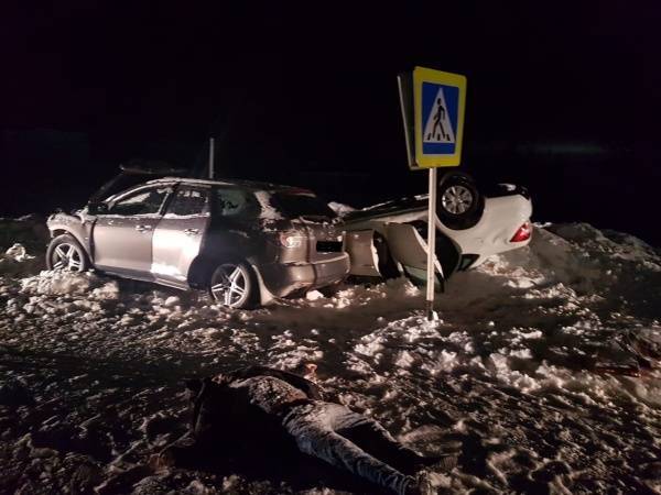На Ямале в ДТП погибли двое полицейских и подозреваемый, которого они конвоировали