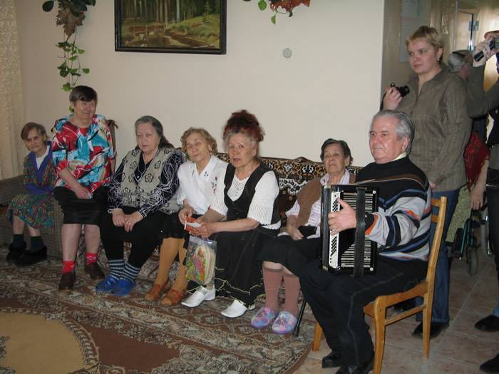 В подмосковном доме престарелых едой отравились девять человек
