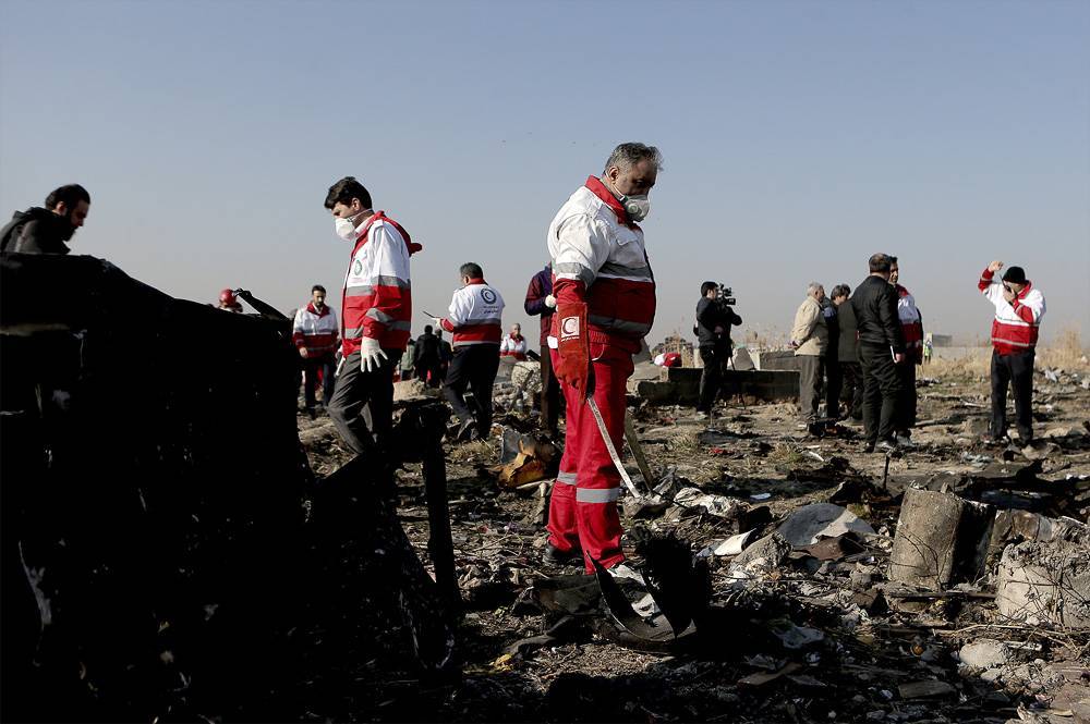 Иран пообещал передать Украине черные ящики сбитого самолета