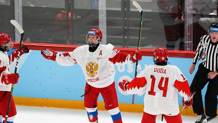 Российские хоккеисты обыграли канадцев на юношеских Олимпийских играх