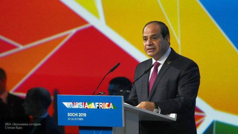 Лидер Египта направился на международные переговоры по Ливии