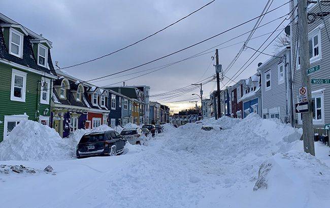 В Канаде выпало рекордное количество снега: люди не могут выйти из своих домов - Cursorinfo: главные новости Израиля