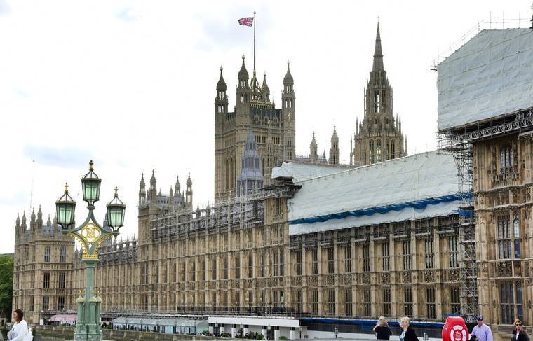 СМИ: Палата лордов покинет Вестминстерский дворец после 700 лет работы - news.ru - Англия - Великобритания