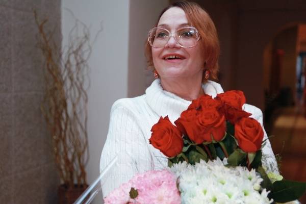 Дочь Руслановой не подтвердила госпитализацю актрисы