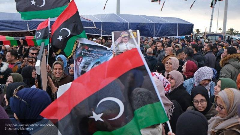 Самонкин назвал Россию центром силы по урегулированию конфликта в Ливии