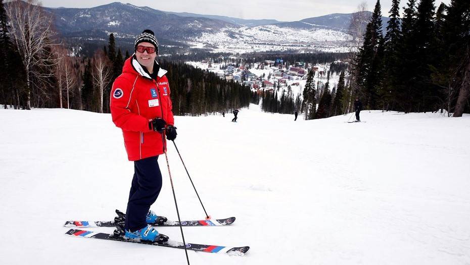 "Я просто поехал покататься на лыжах": Медведев рассказал о дне после отставки