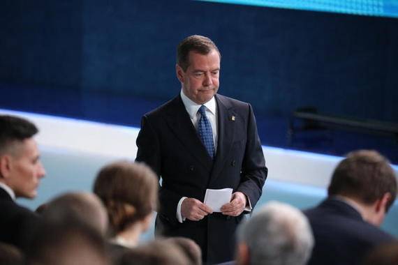 Медведев назвал главные достижения своего правительства