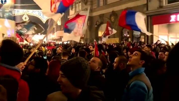В Черногории оппозиция призвала иностранных послов защитить православную церковь