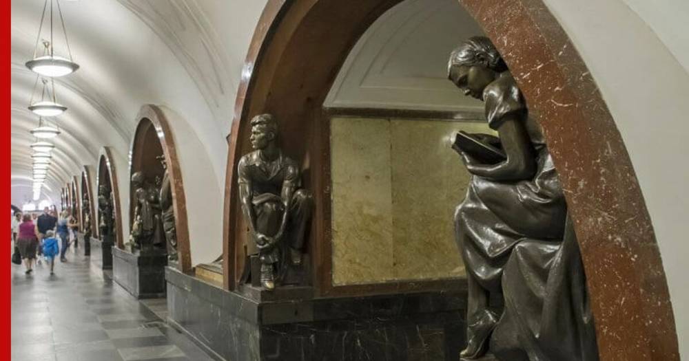 Названа самая популярная станция в метро Москвы в первый день года