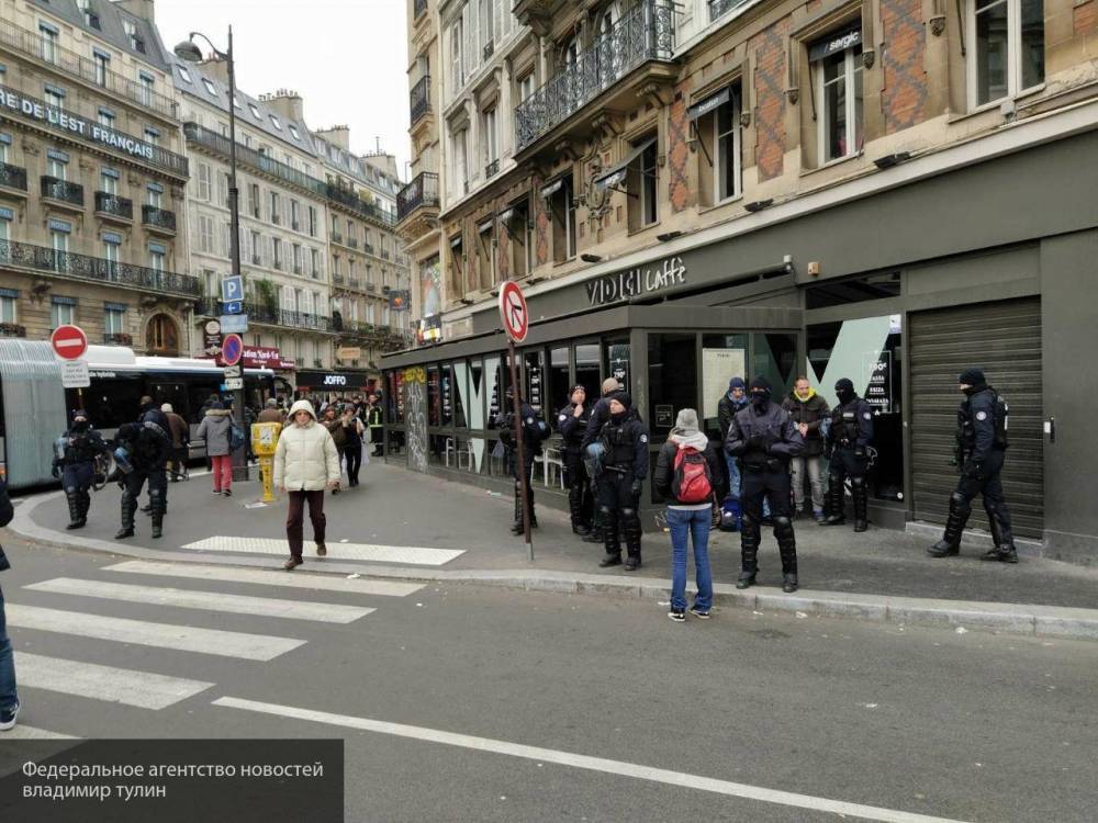 Забастовка транспортников во Франции достигла рекорда по продолжительности