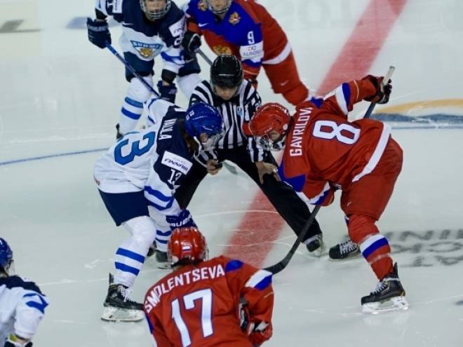Российские хоккеистки заняли третье место на молодежном ЧМ в Словакии