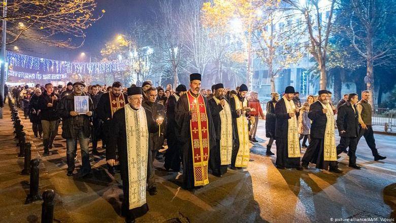 В Черногории прошли протесты против изъятия имущества Сербской православной церкви