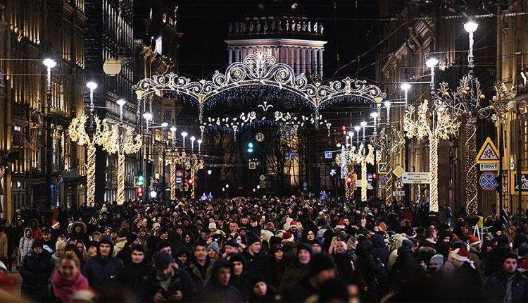 2 млн человек встретили Новый год в центре Санкт-Петербурга