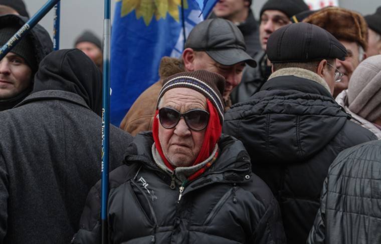Киевский эксперт объяснил, почему украинцы беднее россиян