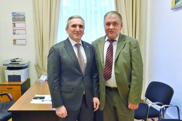 Андрей Александрович - В Тюмени защитник прав инвалидов, собиравшийся объявить голодовку, встретился с губернатором - nakanune.ru