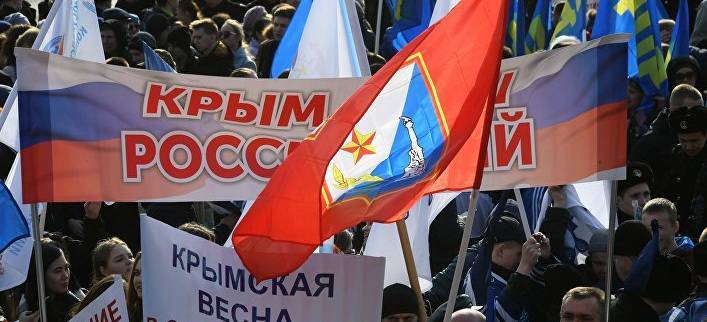 Инициированные Путиным изменения в Конституцию подстроят под крымчан