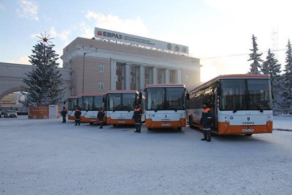 «Евраз» закупил новые экологичные автобусы на НТМК