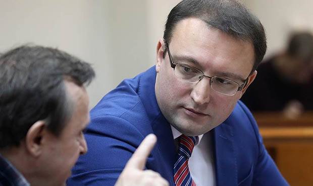 Пресс-секретарь Роскомнадзора Вадим Ампелонский ушел в отставку