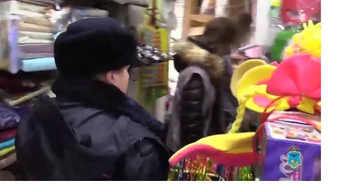 В Белгороде в магазине детских игрушек продавали контрафактные сигареты