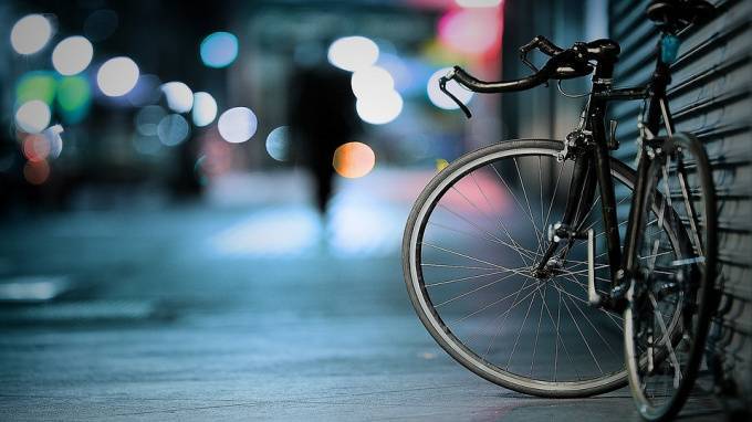 В Петербурге осудили вооруженного угонщика велосипедов