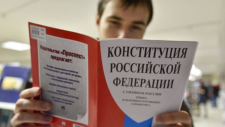 Крашенинников заявил о поэтапном вступлении в силу проекта о поправках к конституции