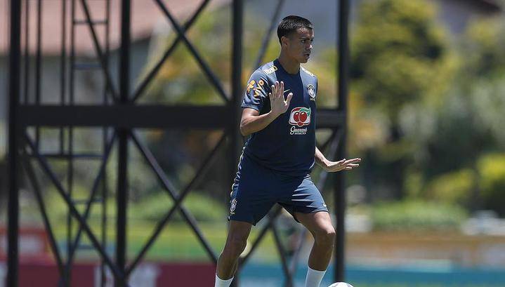 "Реал" заплатил 30 млн евро за переход 18-летнего бразильца из "Фламенго"